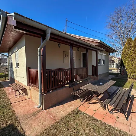 Garden 公寓 Surčin